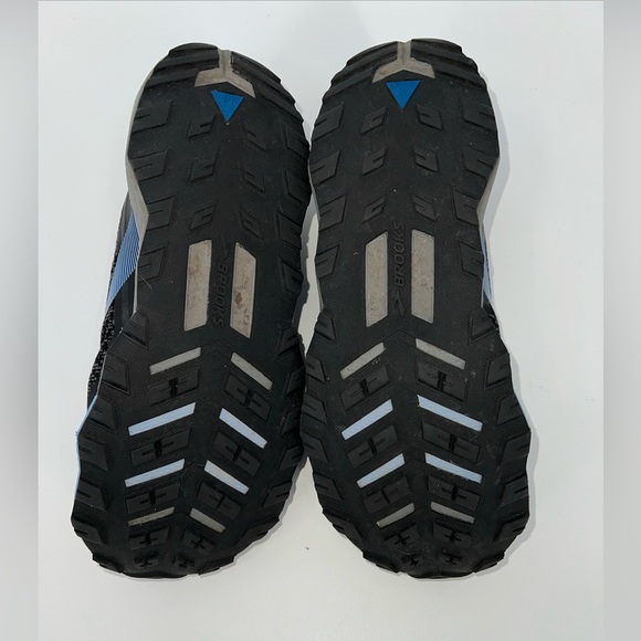 Nice Brooks Divide 1 Women's Trail Running Shoes Size 9 B (Medium) Black Blue - Picture 3 of 9